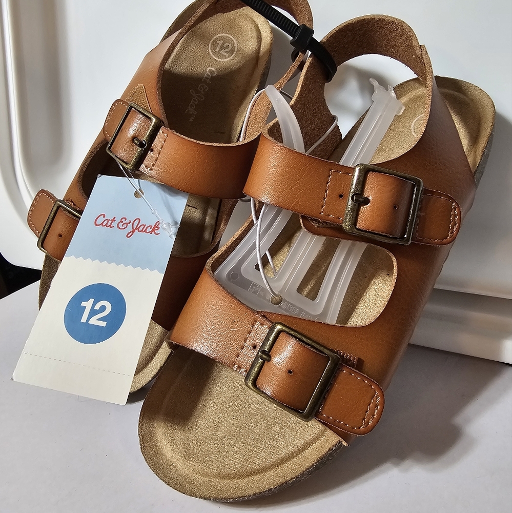 NWT kids sandals size 12